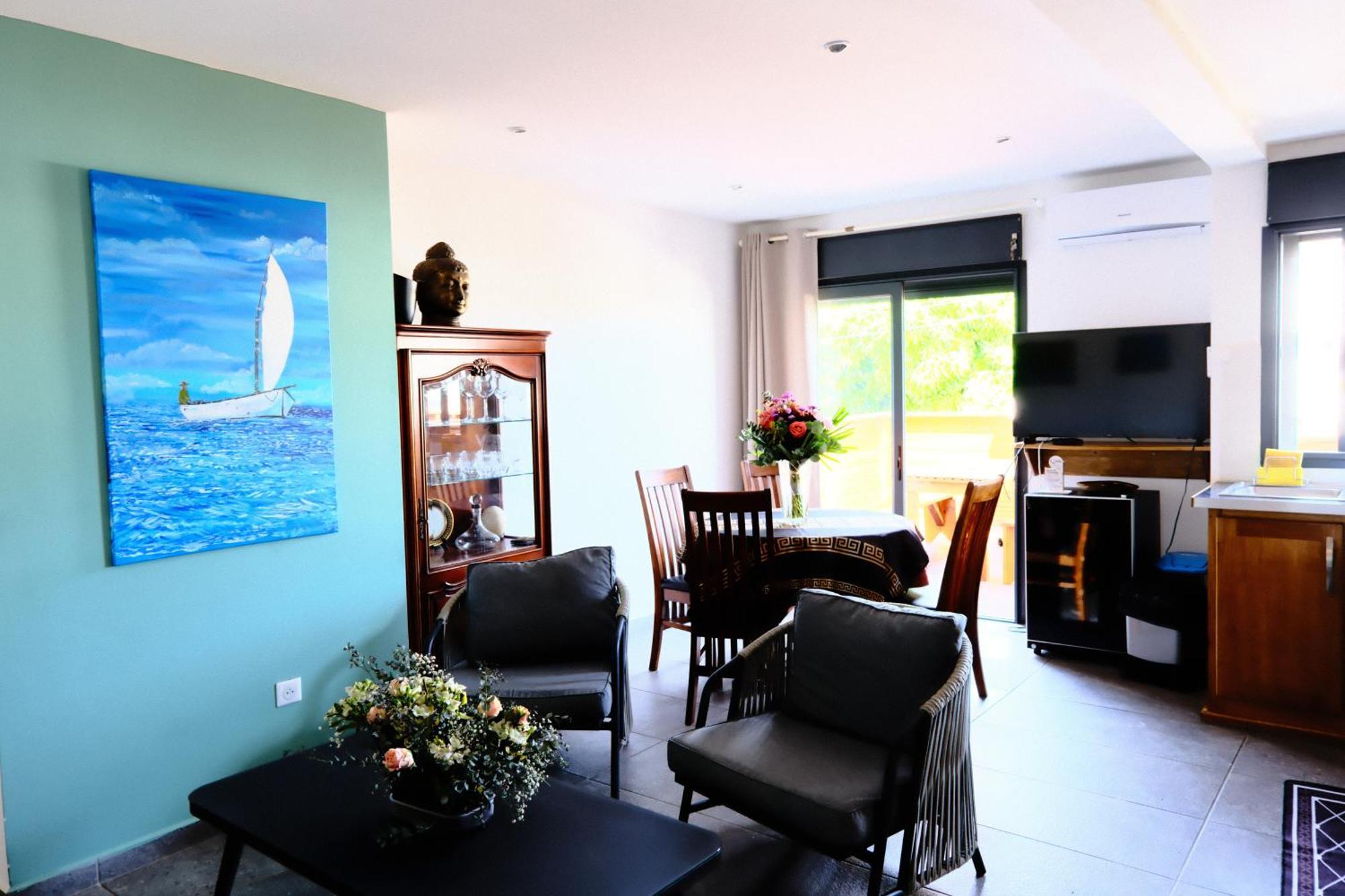 T3 - 87M2 - Residence Georgette Terre Sainte Luaran gambar