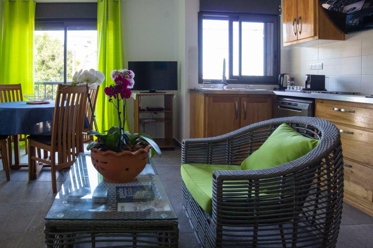 T3 - 87M2 - Residence Georgette Terre Sainte Luaran gambar